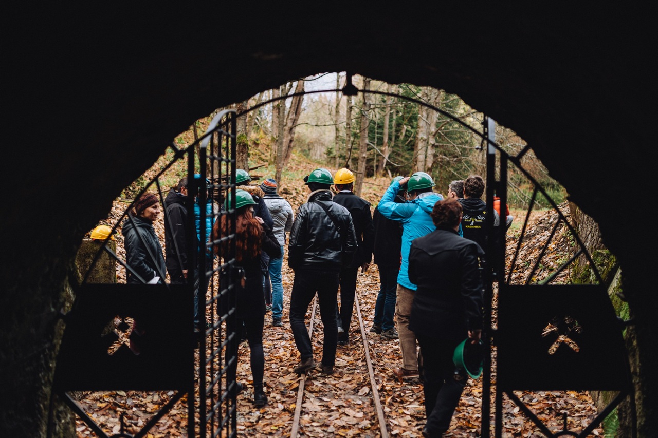 Banský prekop Špania Dolina – Piesky