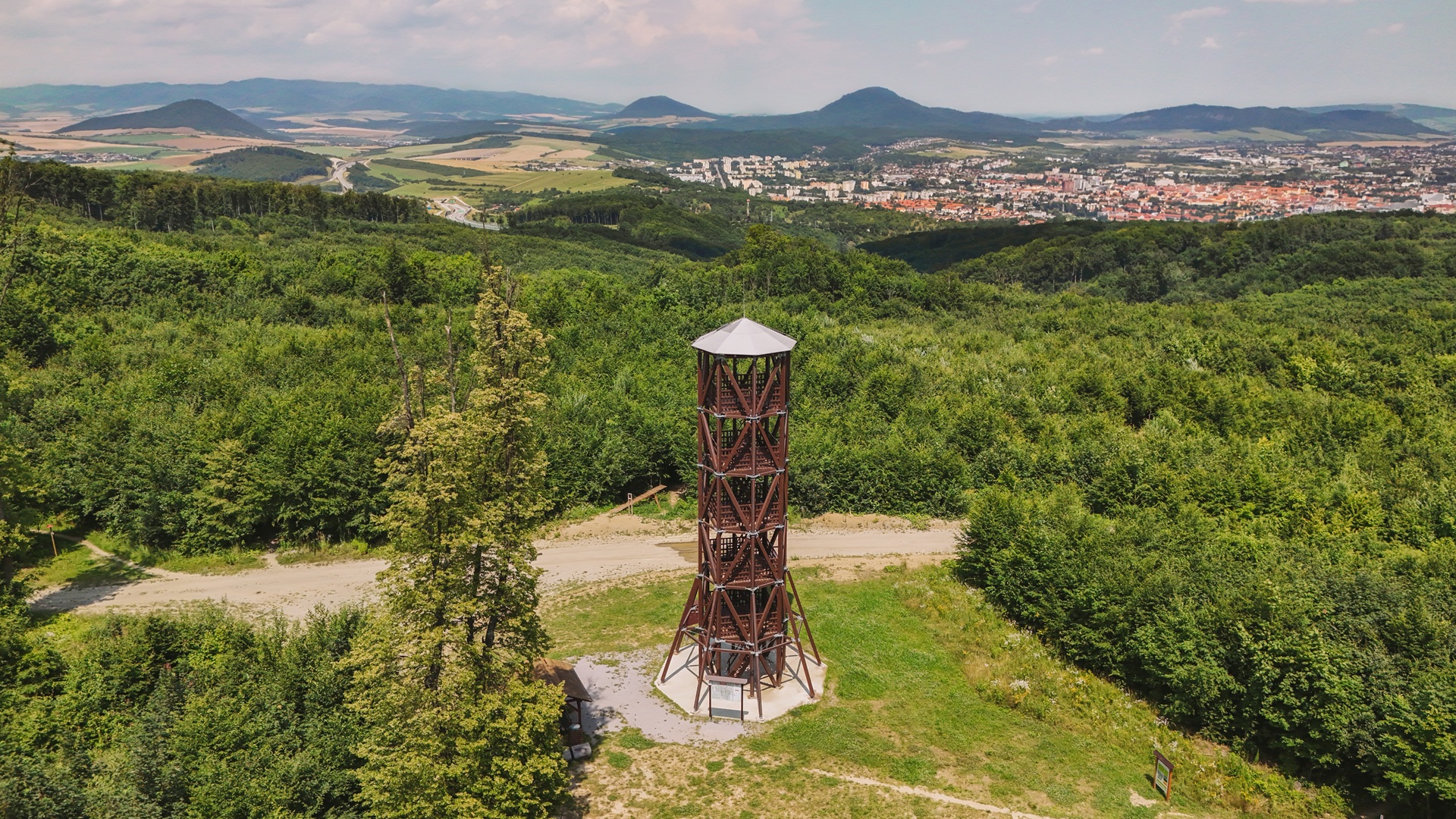 Malkovská hôrka hill