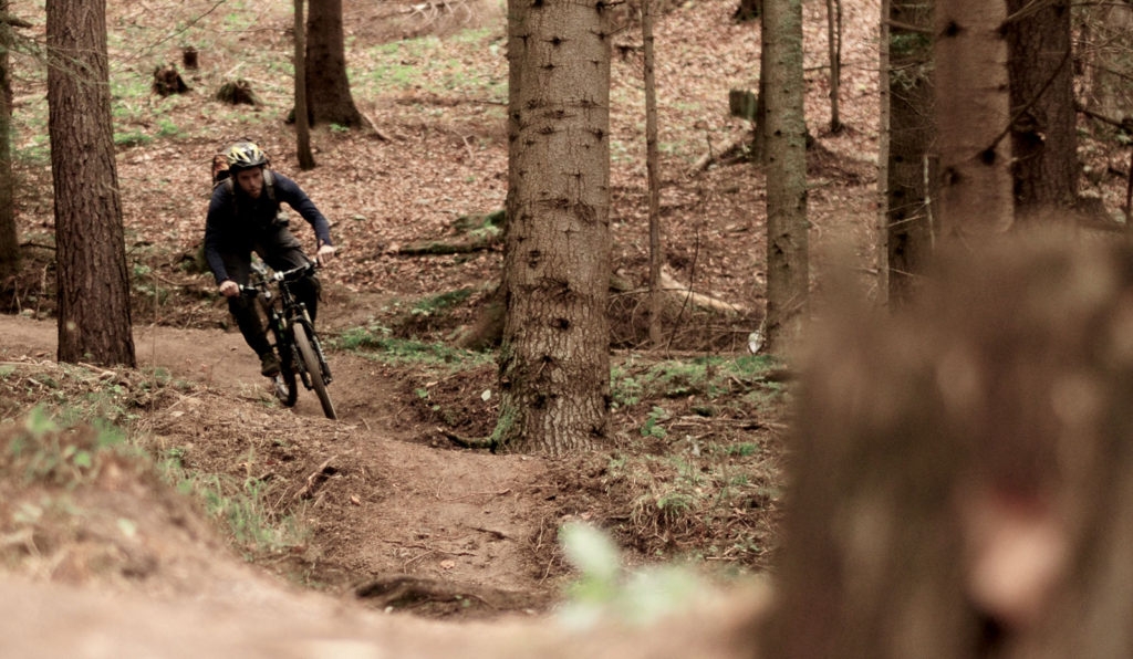 Cyklostopy trails under Oslí vrch peak