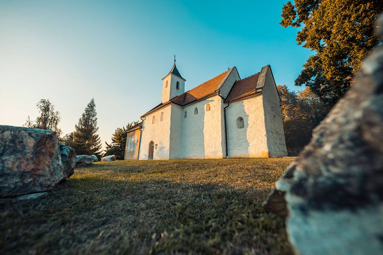Kostol sv. Juraja Kostolany pod Tribečom